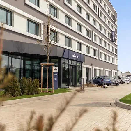 Hotel Novotel Airport 4*