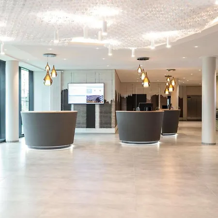Novotel Airport 4* 뒤셀도르프