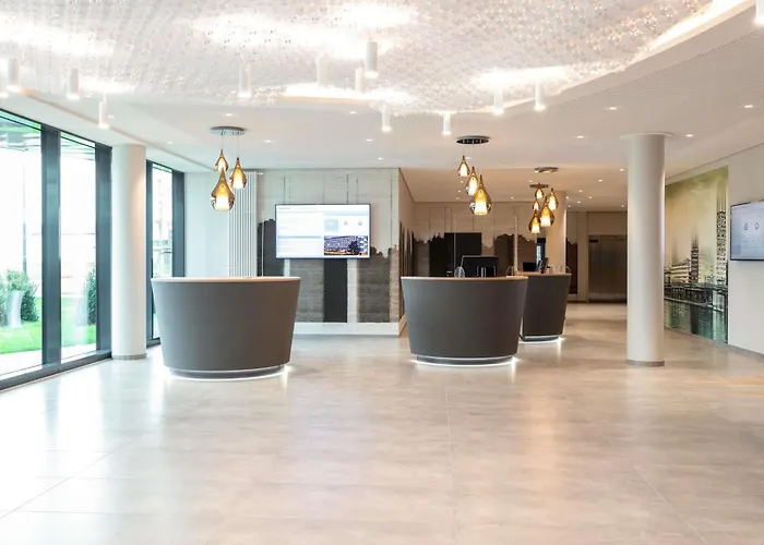 Novotel Airport