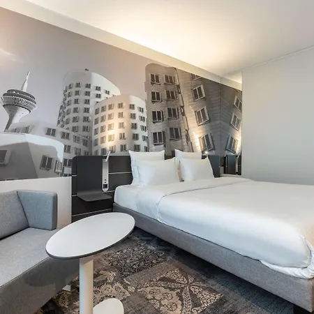 Novotel Airport 4* دوسلدورف