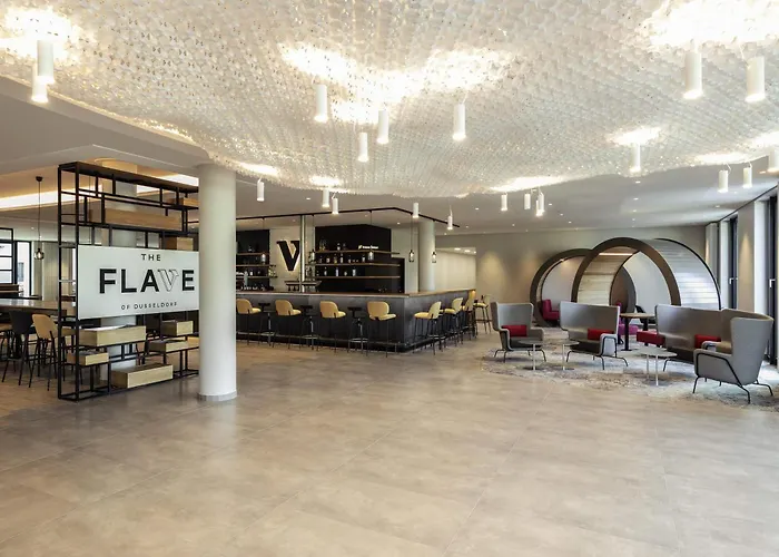 فندق Novotel Airport 4*