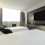 Novotel Airport فندق 4*