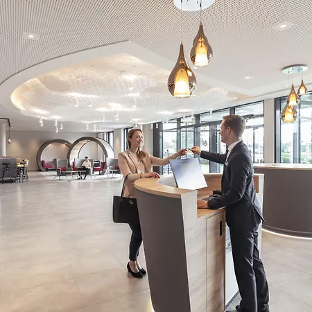 Novotel Airport
