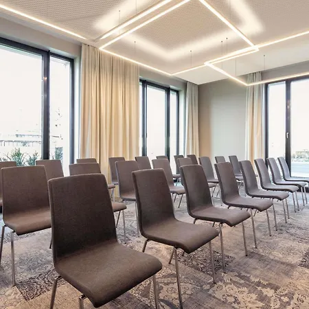 Novotel Airport Szálloda