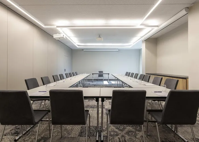 ホテル Novotel Airport デュッセルドルフ