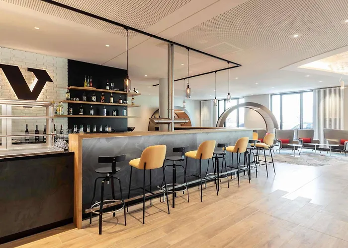 Novotel Airport 酒店 4*