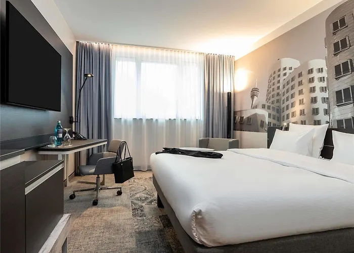 Novotel Airport Otel Düsseldorf