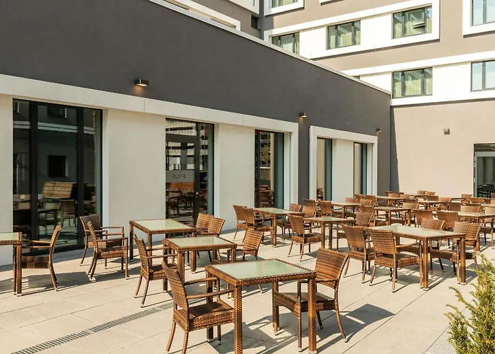 Hotel Novotel Airport 4*